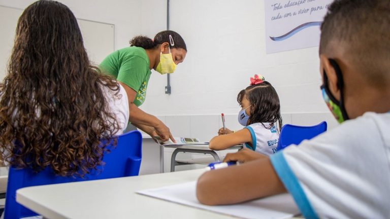 Escola construída por concessionária