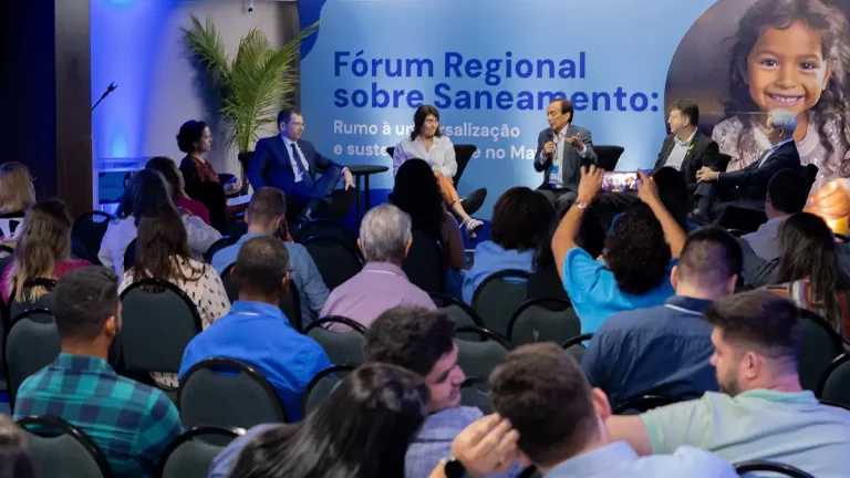 Estudo sobre benefícios do saneamento é apresentado em fórum em MT