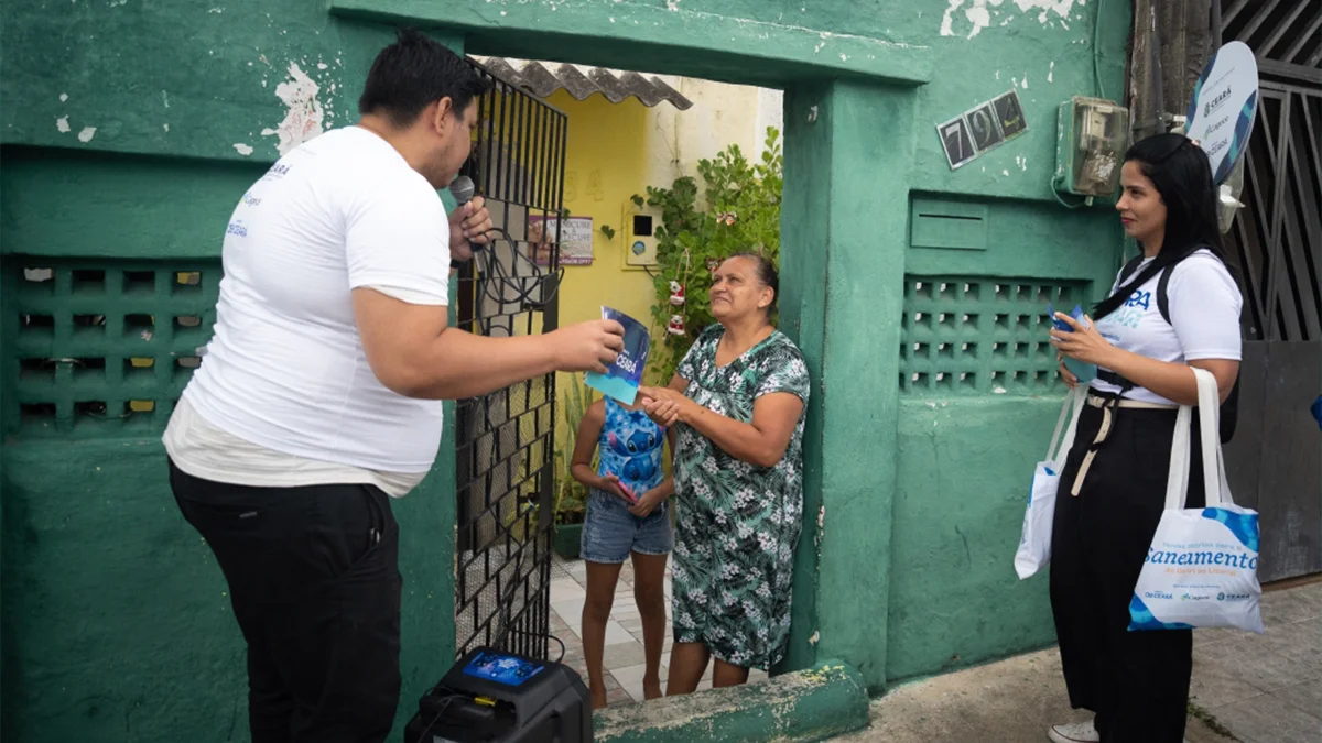 Caminhando com a Ambiental incentiva conexão à rede de esgoto