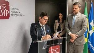 Aegea firma parceria nacional para levar saneamento às escolas públicas