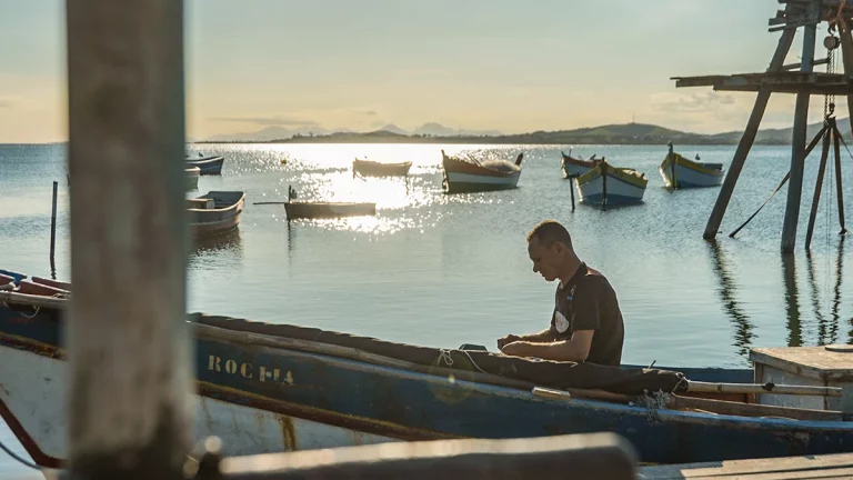 Pescando Tradições fortalece cultura e renda na Lagoa de Araruama
