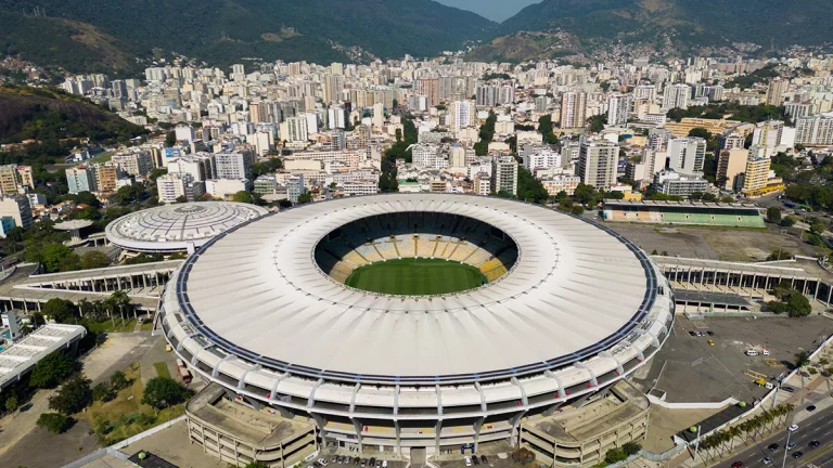 Enquanto a seleção joga, Aegea trata três Maracanãs de esgoto por dia